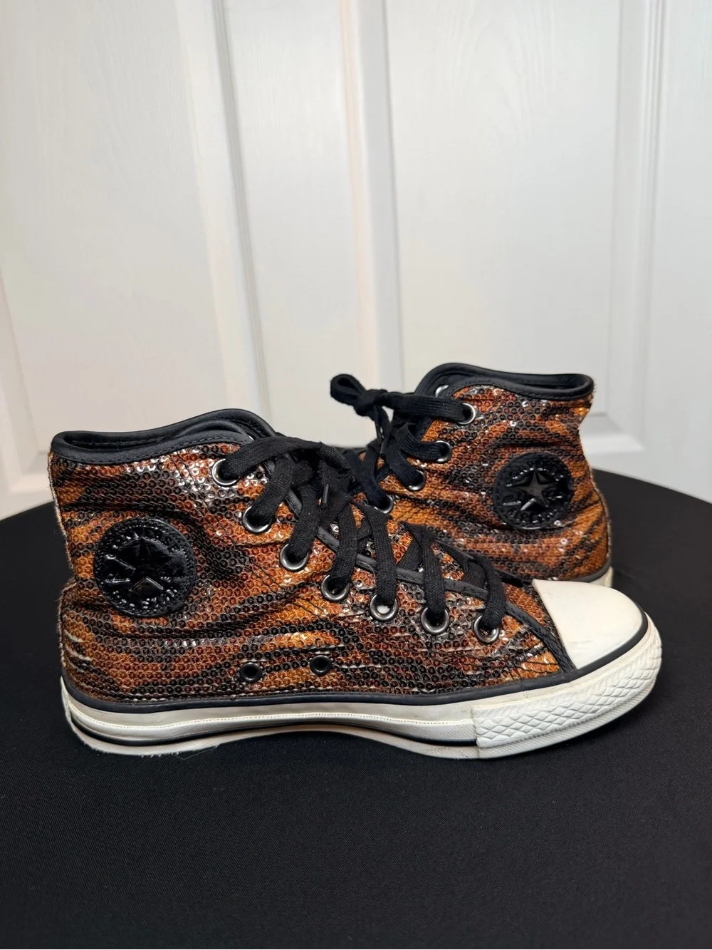Converse sparkling sequin